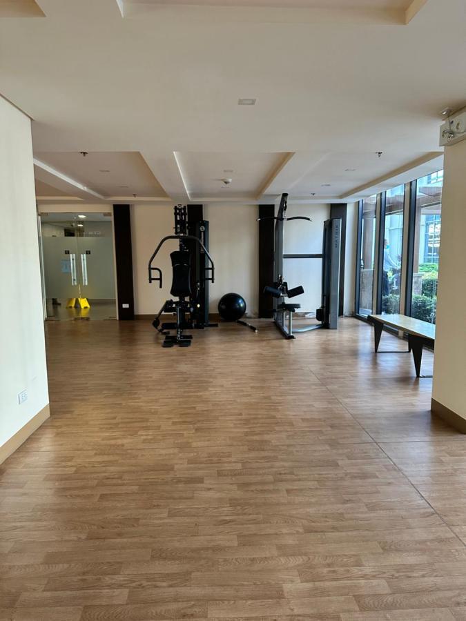 81 Newport Condominium Cluster 5 3A By Rechelle Nunag Пасай Екстериор снимка